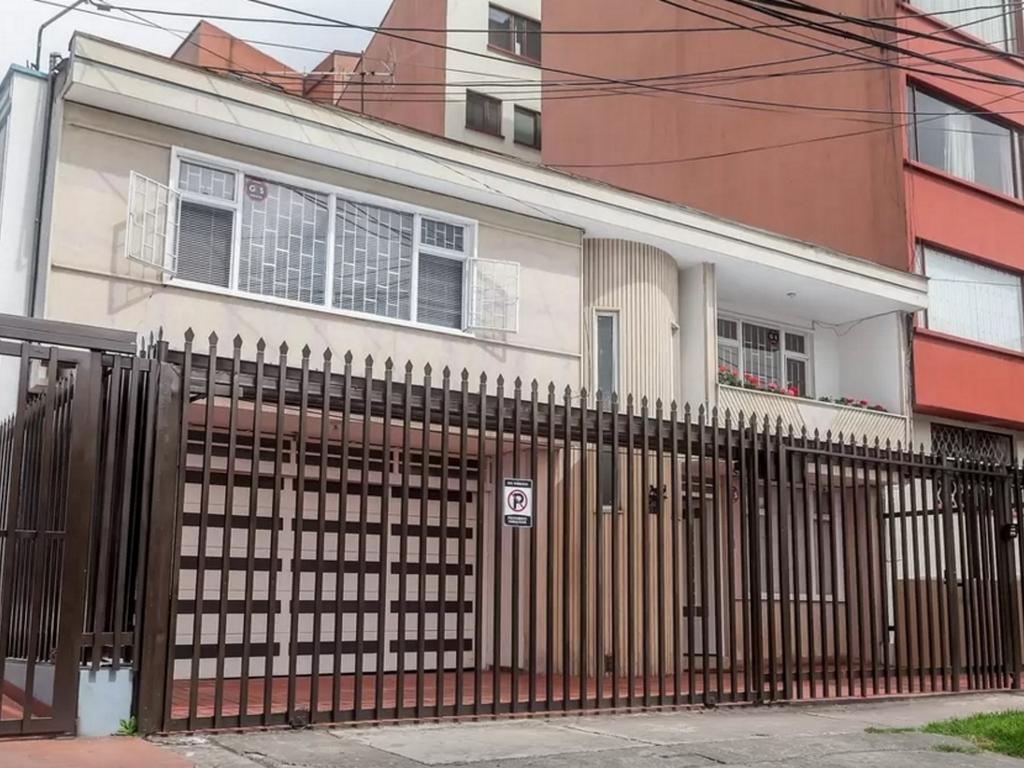 Hotel Casa Jota Bogotá Zewnętrze zdjęcie