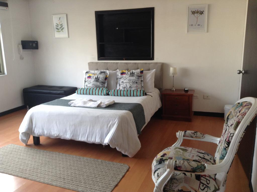 Hotel Casa Jota Bogotá Zewnętrze zdjęcie