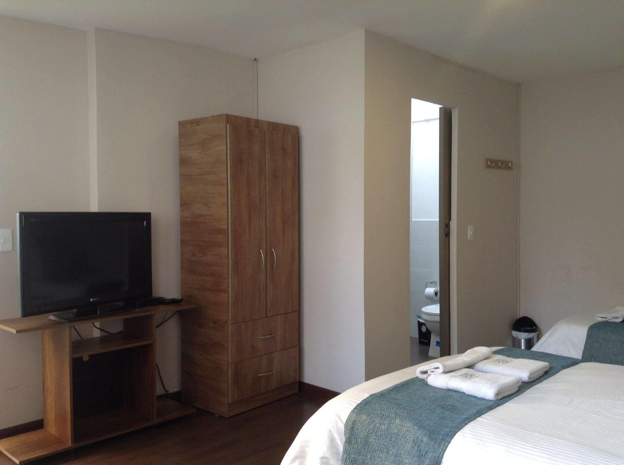 Hotel Casa Jota Bogotá Zewnętrze zdjęcie